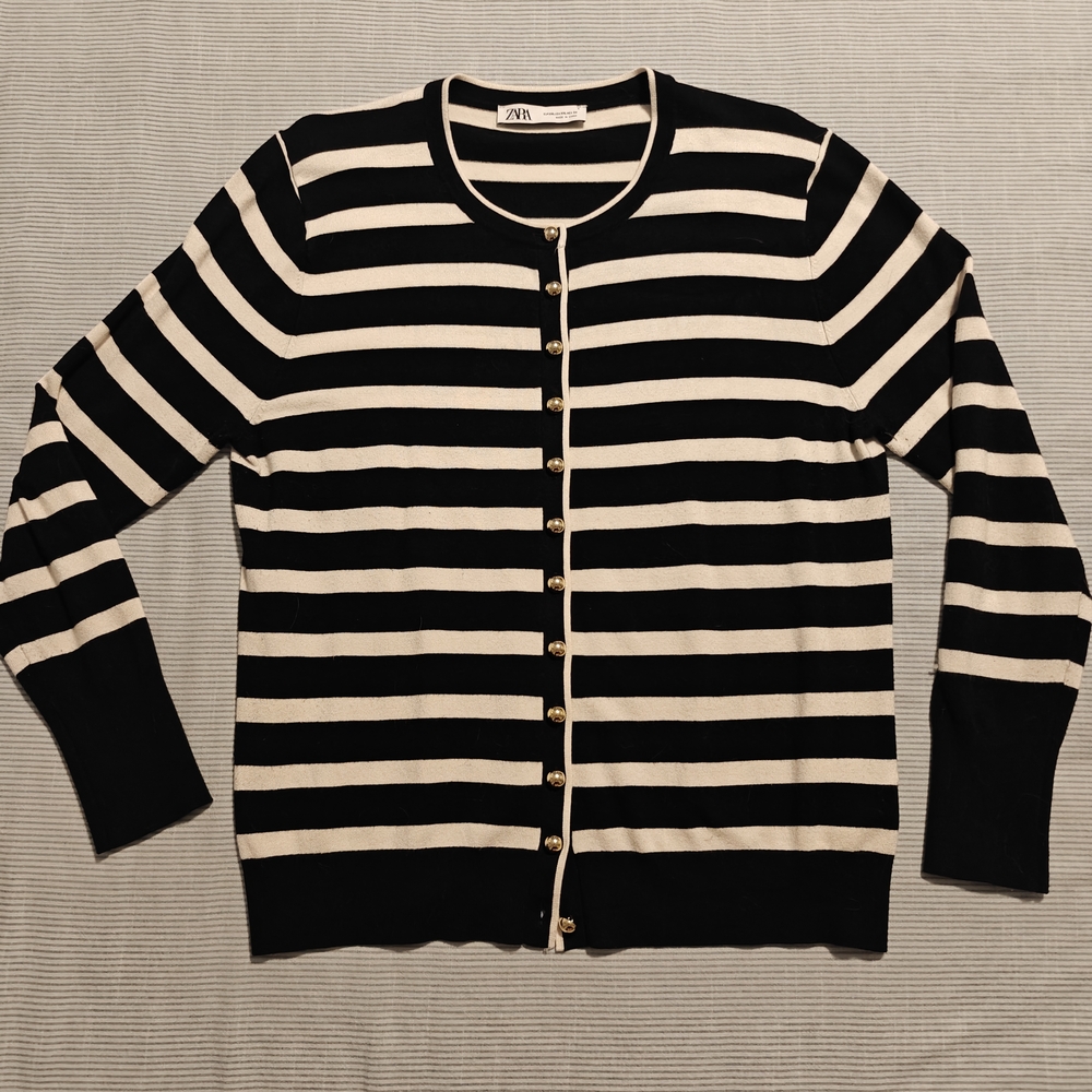 Zara Women's Cardigan in Black and White Stripes